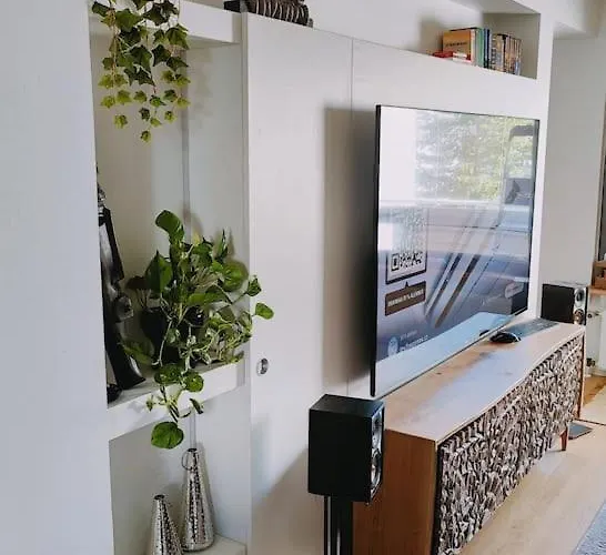 Nordic Design - Uniikki, Keskustassa Apartamento *